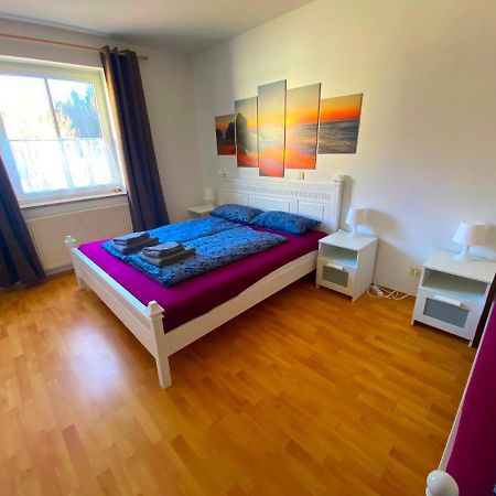 Ferienwohnung Greiz Bagian luar foto